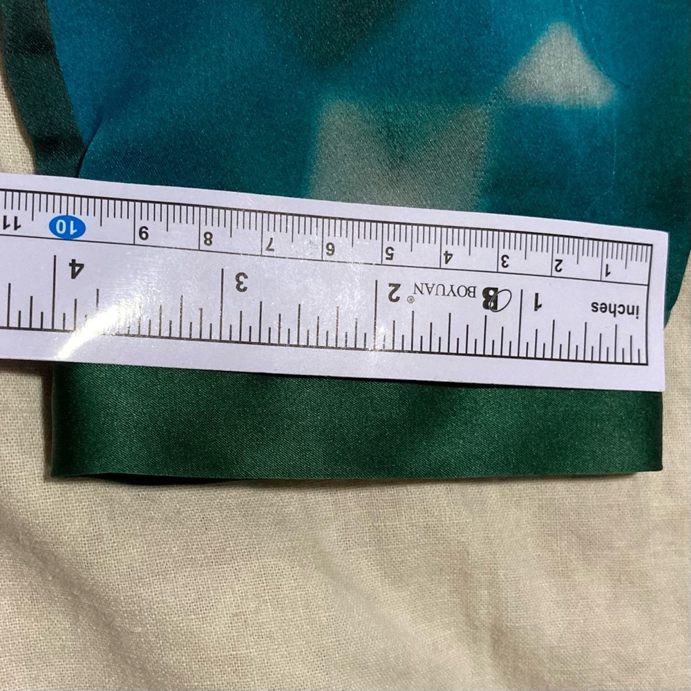 Ellie Tahari Silk + Elastane Blouse in Teal Blue+Forest Green - Some Flaws - Picture 4 of 16